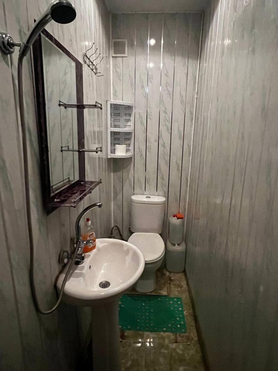 Edlen Apartment Тбилиси Екстериор снимка